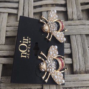 NWt Noir 🐝Bee Earrings Set